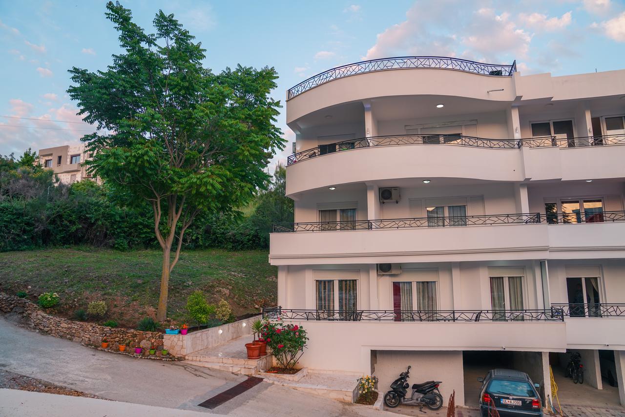 Apartments Casa Pineta Ulcinj Exterior photo